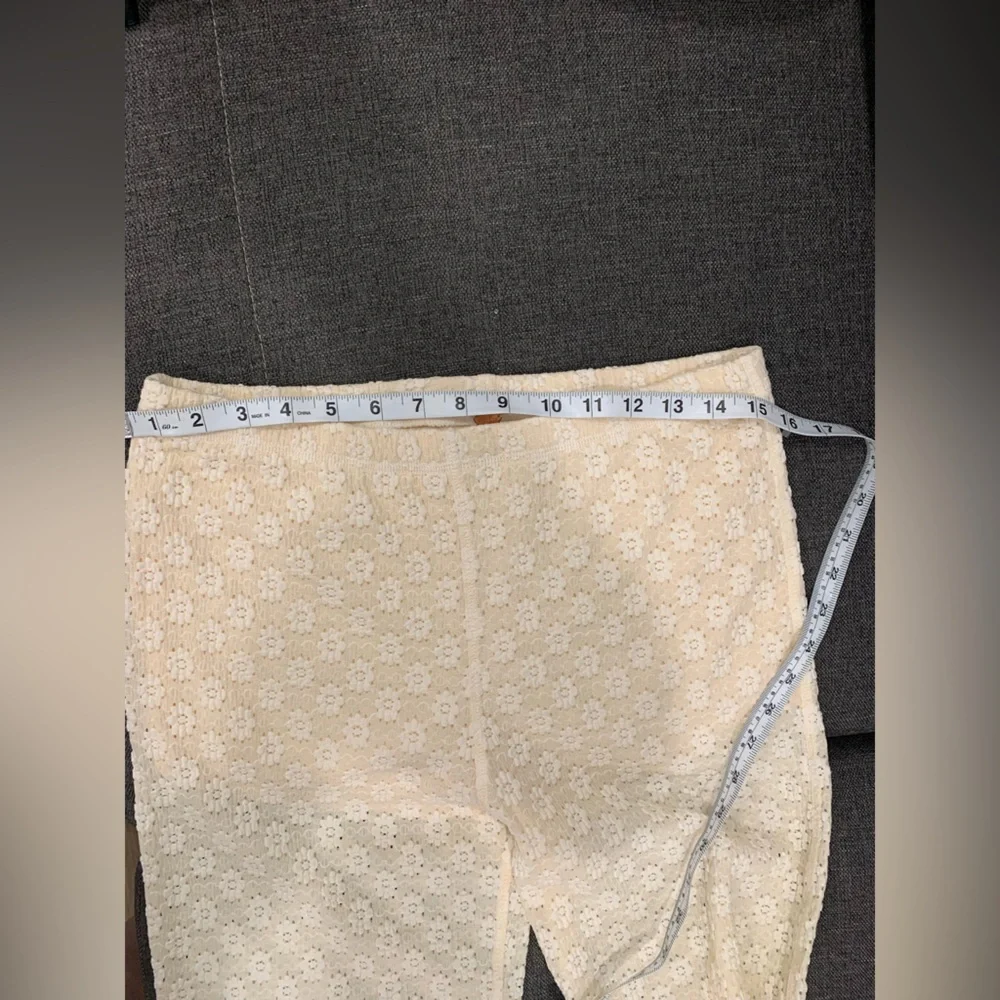 NWOT FP One Ona floral flare pants size Large festival Aussie girl Coachella - Picture 8 of 8